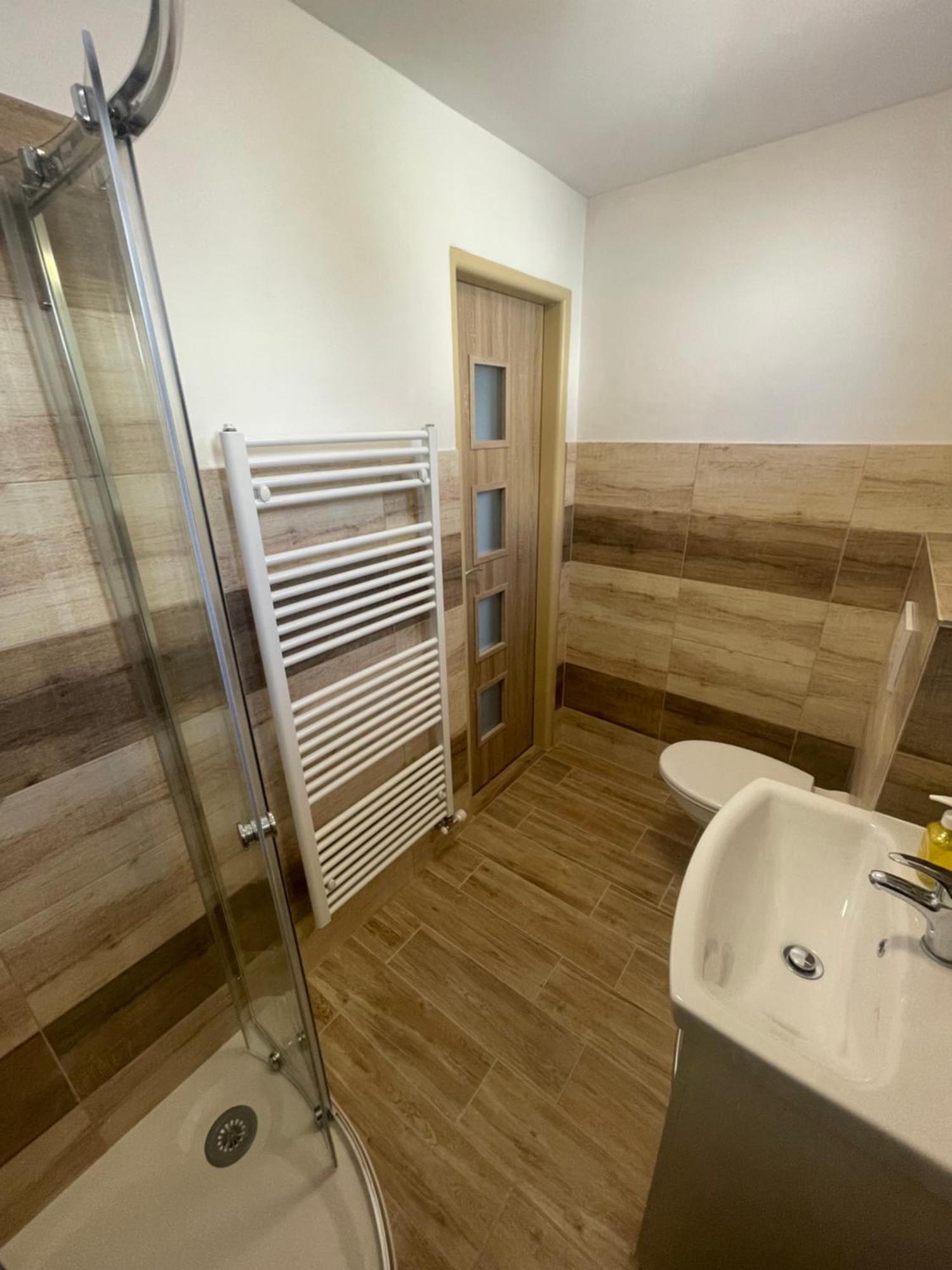 Apartmany Ferie Дечин Экстерьер фото